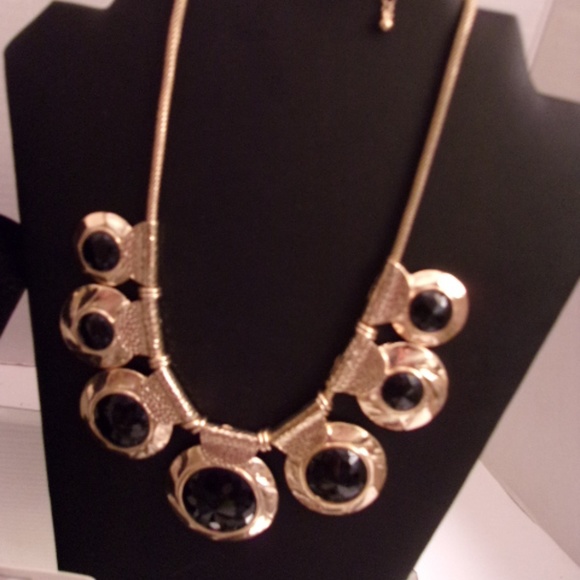 NWTS RETAIL $81 2 NECKLACES 4 EARRINGS ANDANTE EFM - Picture 4 of 8